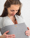 Nahaufnahme von zwei Babys in den TWIN Loops.