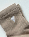 Socken mit gesticktem Herz