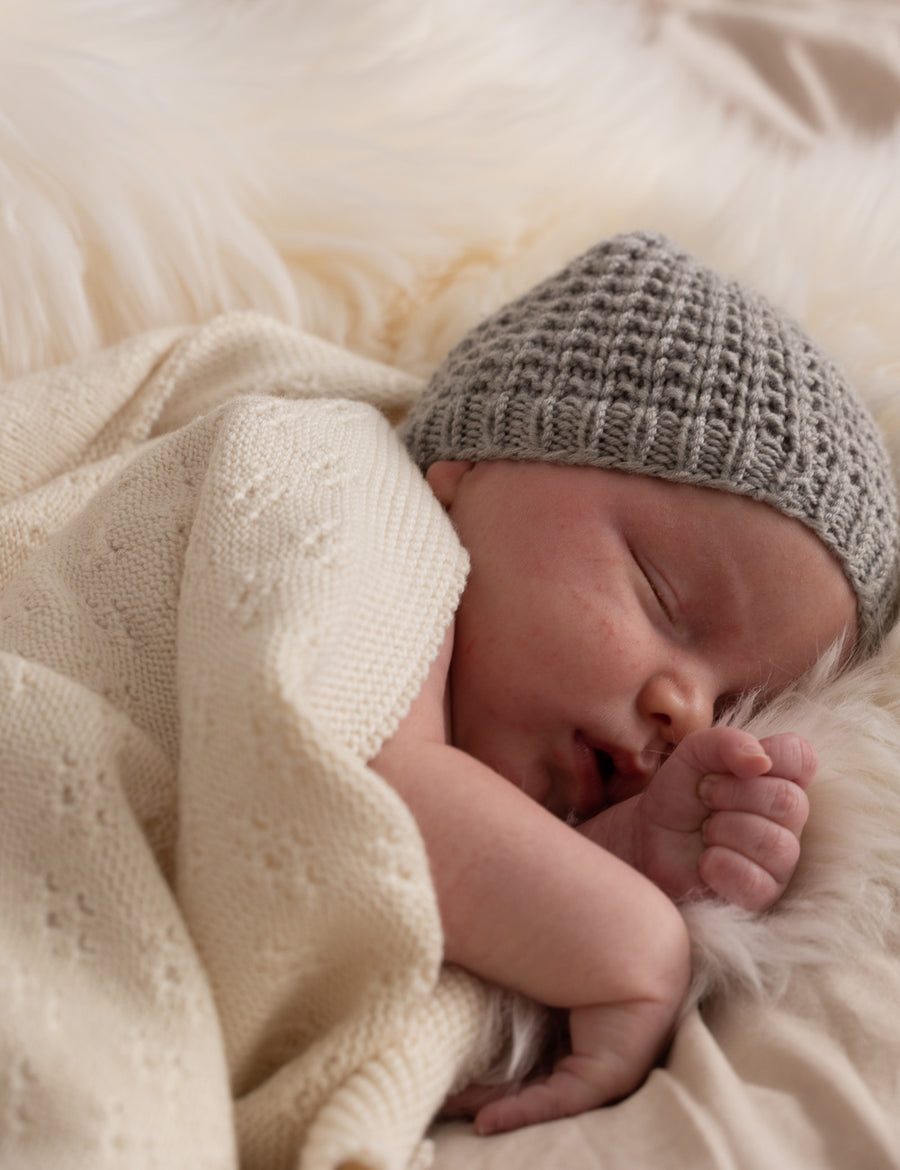 Babydecke eine Seite Bio-Baumwolle, andere Seite Merino-Schurwolle – natur