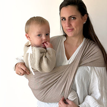 über den Rücken ziehen