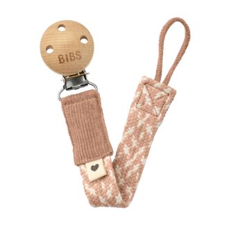 BIBS Schnllerkette in "blush & ivory" mit Holzclip, Produktfoto auf weißem Hintergrund